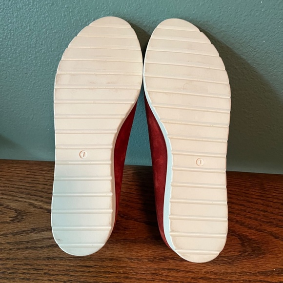 Eileen Fisher Sport Suede Slip On Shoes Demi Wedge Brick Color Size 7 NWOT - Picture 4 of 4